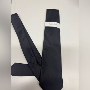 NWT Calvin Klein Charcoal Men's or Teen Tie for Graduation